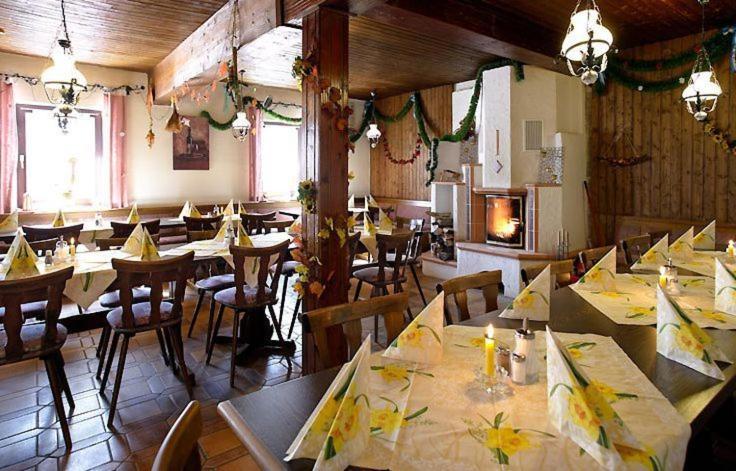 Gasthaus Mooshaeusl Hebertshausen Ngoại thất bức ảnh
